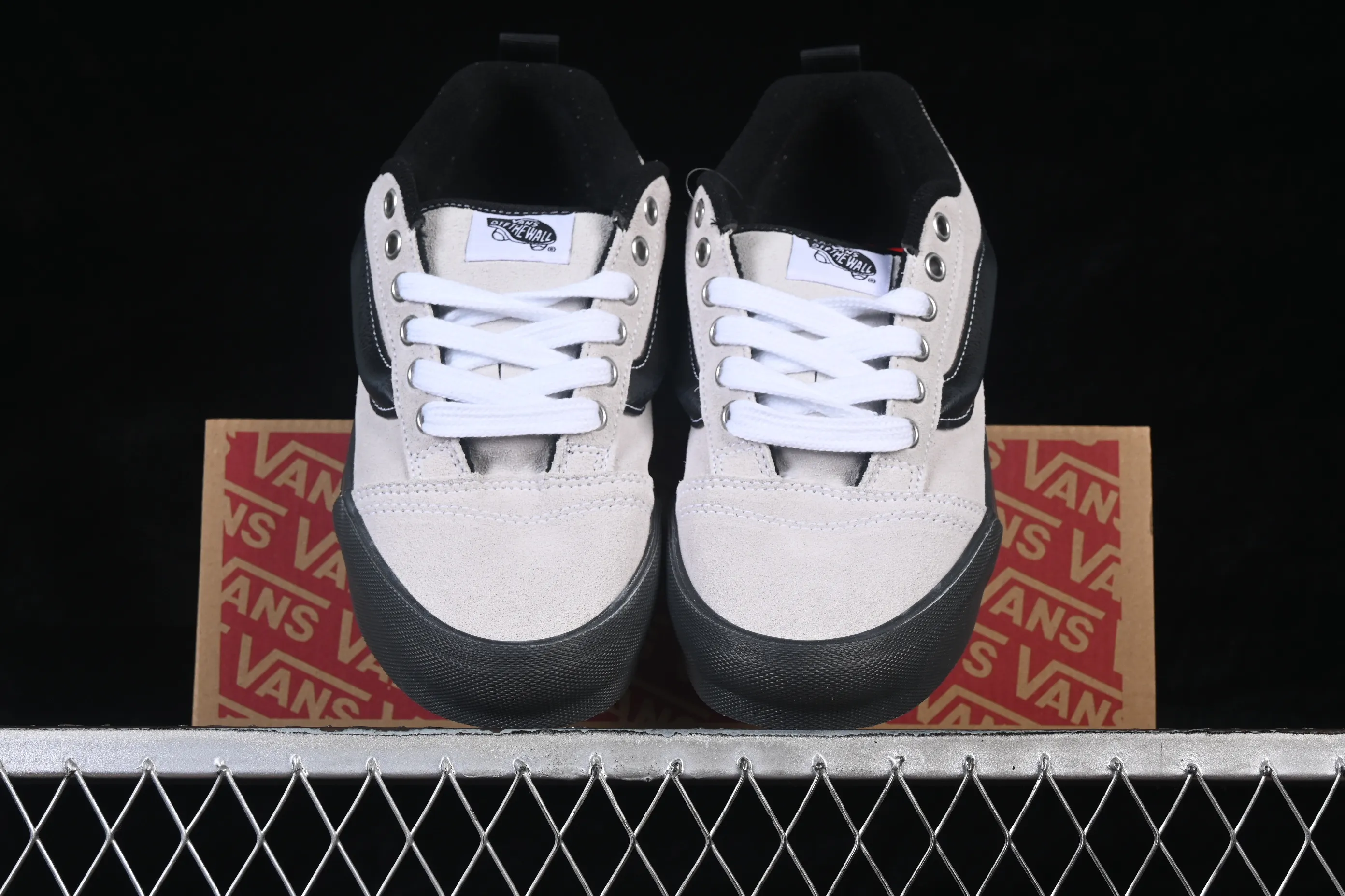 All categories Vans Vans series Vans Low Vans low-top Vans Sku-Skool Vans official low-top casual sneakers VN009QCBDAK